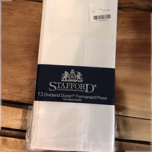 Stafford Other - Stafford Package of 13‎ White 16" x16" Permanent Press Handkerchiefs NIP